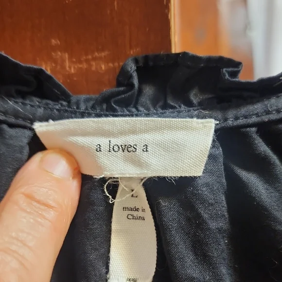 Black Sleeveless Tiered Midi Sundress - Picture 2 of 5